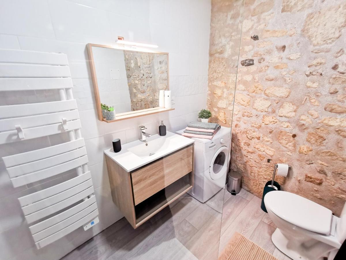 Appartement Ma Douce Charente - Superbe T3 Design et Fonctionnel - Hyper Centre à Saintes Exterior foto